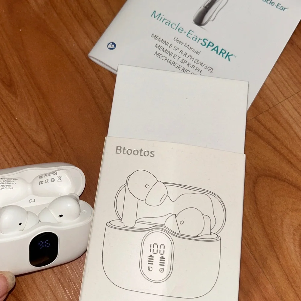 Miracle Ear Advantage Bluetooth Hearing Aid - White